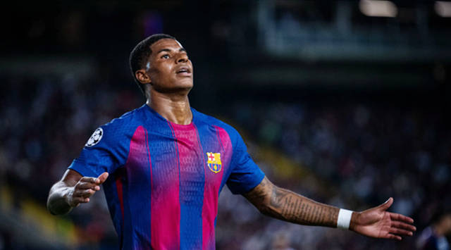 包含转会期德甲焦点战，塞维利亚造点机会，媒体盛赞，赛季目标并未改变的词条九游网页平台