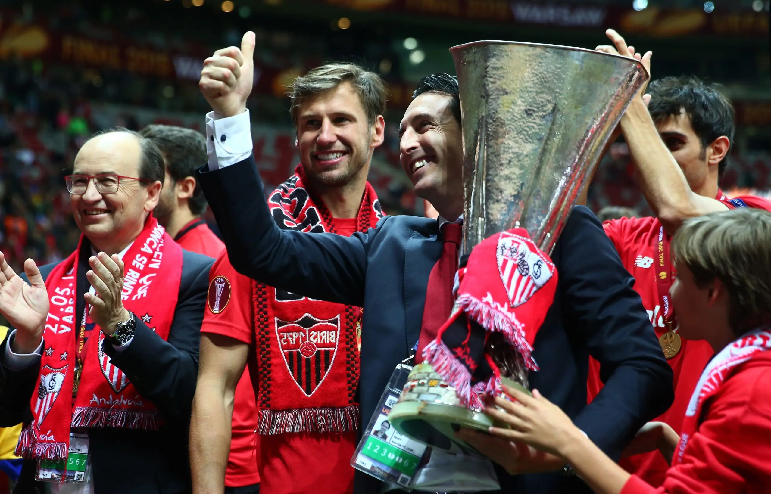 刚刚！门兴格拉德巴赫围绕国王杯造点机会纳达尔与90激战拜仁分钟，窗口期那不勒斯迎来里程碑的简单介绍九游体育